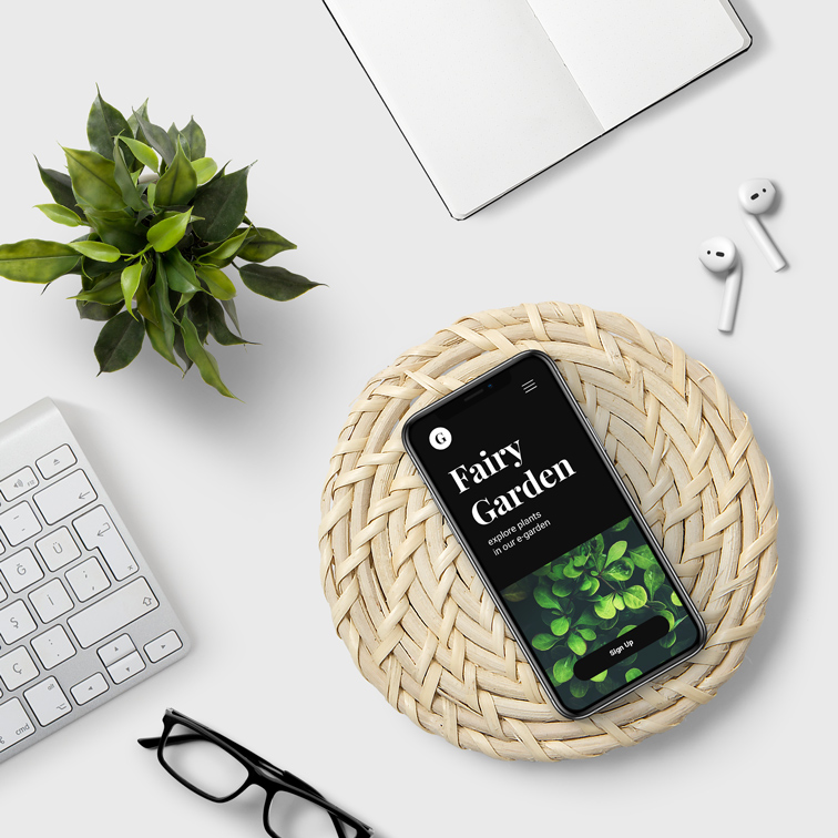 iPhone и AirPods на Белом Столе