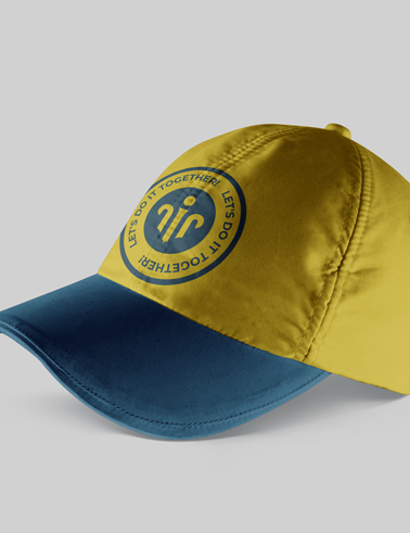 Vista Lateral Ampliada de Gorra Deportiva