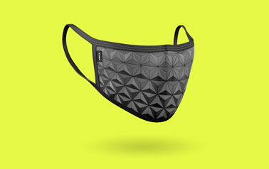 Маска для лица с узором, вид слева