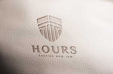 Logo sobre cuero beige