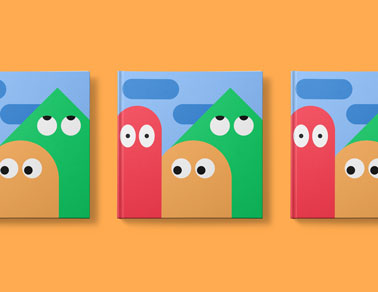 Tres libros cuadrados sobre un fondo naranja