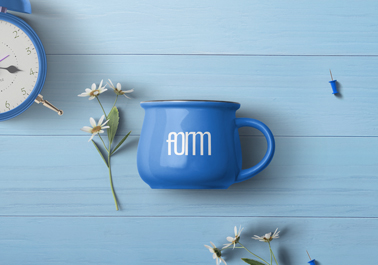 Taza de cerámica de ángulo superior