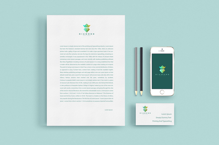 Combo de tarjetas de visita y smartphone