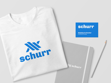 T-Shirt mit Büromaterial