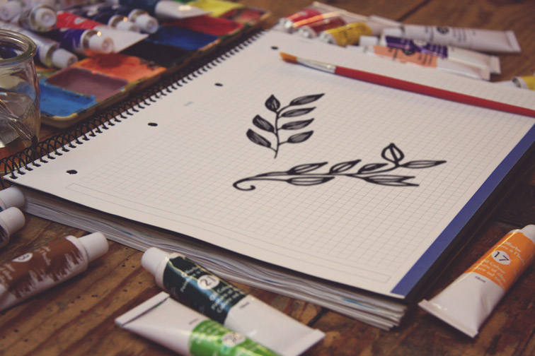 كتيب رسم حلزوني مع معدات فنية