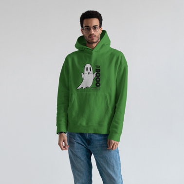 Vista frontal de un hombre con una sudadera con capucha