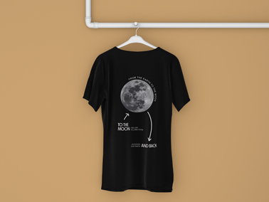 Camiseta em um Estúdio Vista de Frente