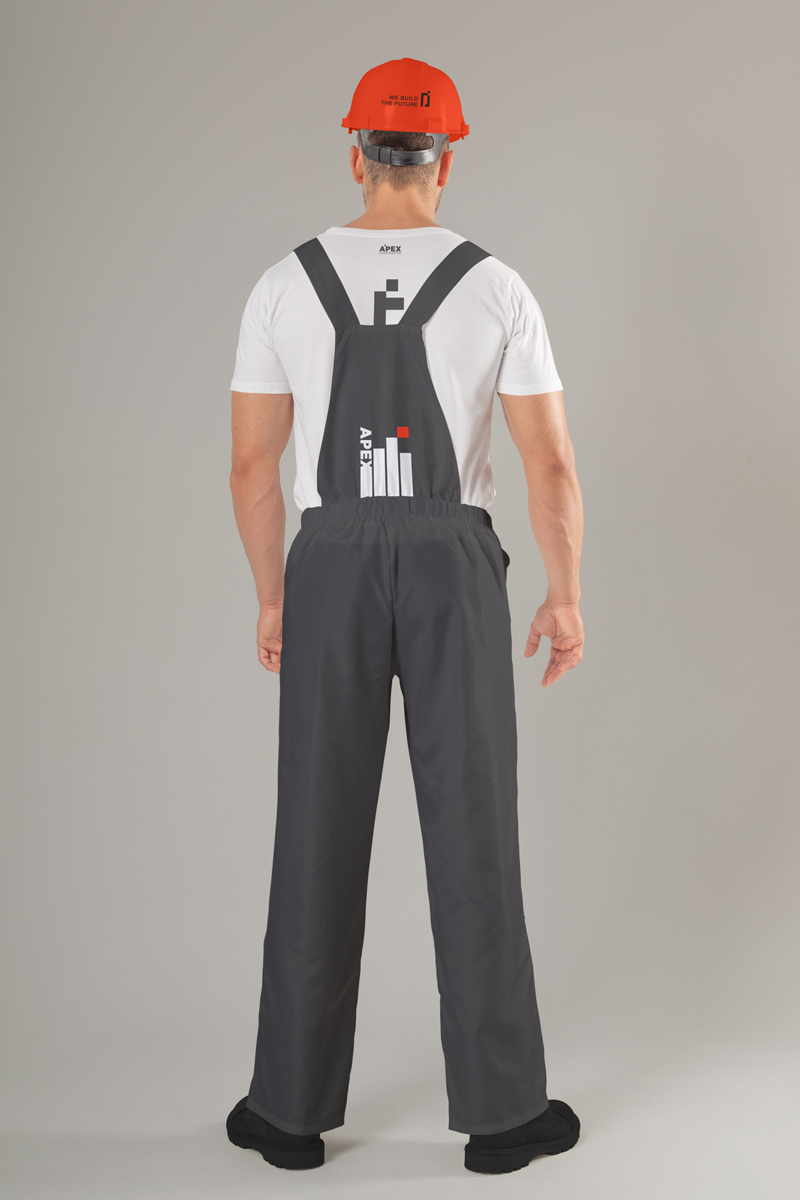 Arkadan Görünen Adam