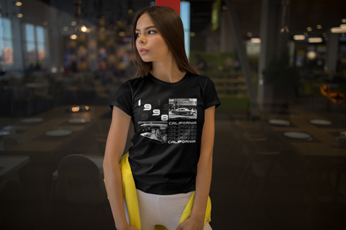 Femme portant un T-shirt tendance