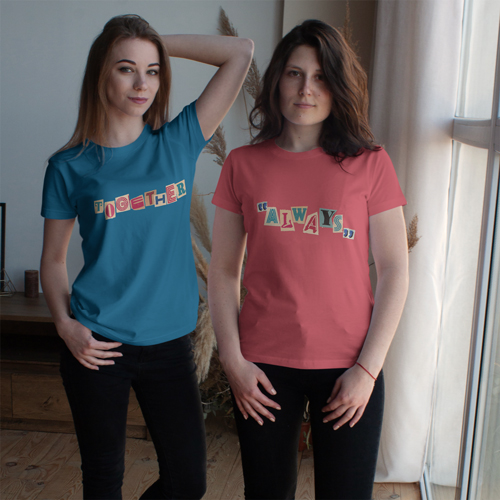 Tシャツを着た女性たち、正面図