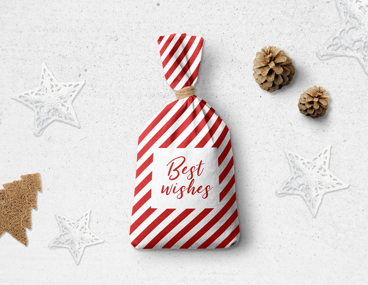 هدية الكريسماس على خلفية مزينة