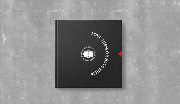 Livre carré à couverture rigide