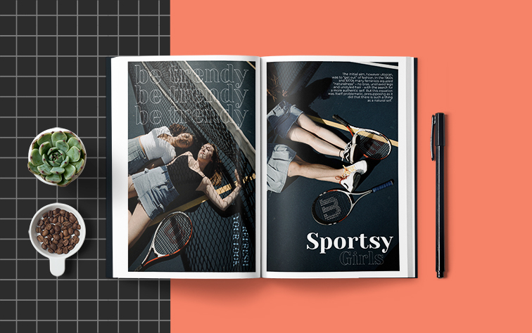 Revista aberta em um plano de fundo estampado