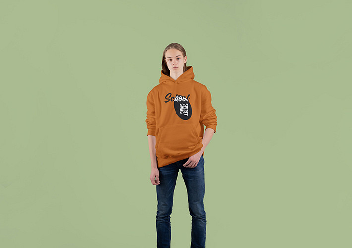 Mockups de sudaderas con capucha de estilo callejero para hombres