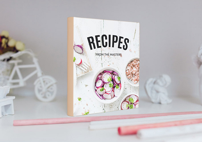 Sert Kitap Kapağı Mockup Seti