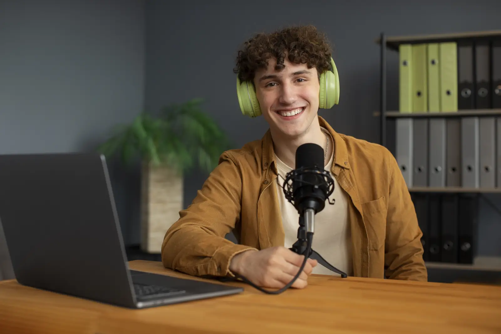 Podcaster photo reference