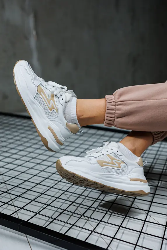 White chunky sneakers