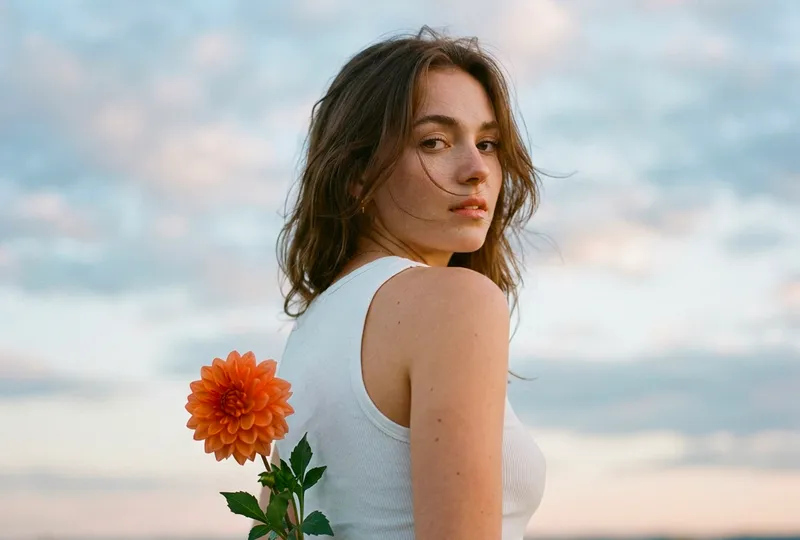 Yıldız çiçekli film portresi